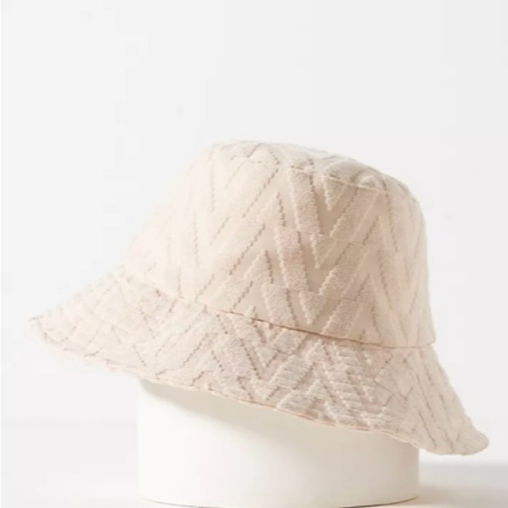 by ANTHROPOLOGIE